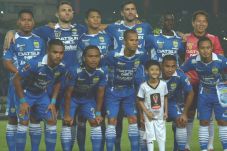 Ke Jakarta Djanur Cuma...