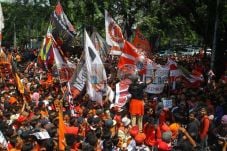 Jakmania dan Polisi...