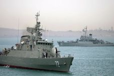 Tiga Kapal Perang Iran...