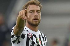 Lamar Bintang Juventus,...