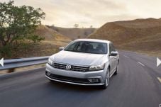 VW Umumkan Harga Passat...