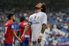 Madrid Diterpa Perpecahan,...