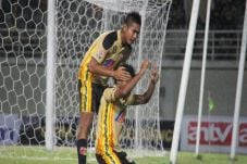 Turnamen Bukan untuk...