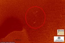 Puing MH370 Ditemukan...