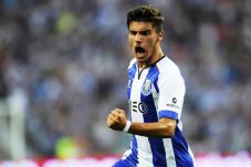 Wonderkid Porto Torehkan...
