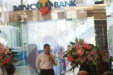 MNC Bank Resmikan Kantor...