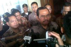 Jaksa Agung Akui Terima...
