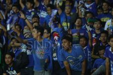 Polisi Kecapekan, Izin...