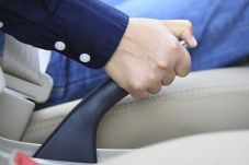 Handbrake Macet Jangan...