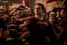 Henry Cavill Ungkap...