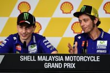 Pesan Terakhir Lorenzo,...