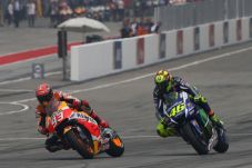 Rossi Anggap Aneh Jatuhnya...