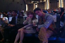 Park Bo Young Selfie...