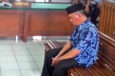 Kepala Dinas Pendidikan...