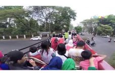 Mahasiswa Bandung Jatuh...