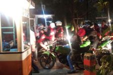 Petugas Parkir Monas...