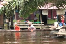 Banjir Melanda Aceh...
