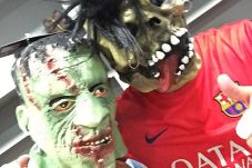 Bintang Barca Dikritik,...
