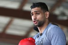 Amir Khan Ingin Tampil...