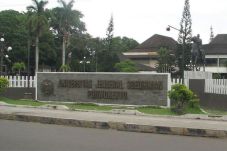 Alumni Unsoed Dukung...