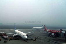 Gunung Barujari Erupsi,...