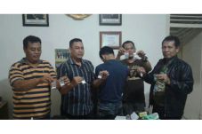 Kelabui Petugas, Bandar...