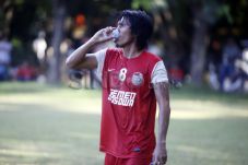 FIFA Ke Indonesia, Kapten...
