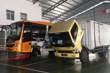 Truck Center 24 Jam...