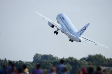 Sukhoi Siap Kirim Pesawat...
