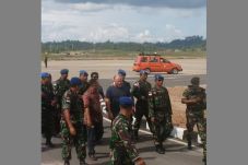 Pesawat yang Dipaksa...