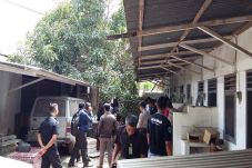 Mantan Penghuni Kos...