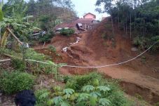 60 KK di Banjarnegara...