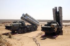 Akhir Tahun, Rudal S-300...