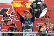 Valentino Rossi adalah...