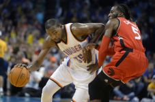 Kevin Durant, Tumbal...