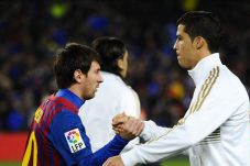 Dua Musuh Abadi, Ronaldo-Messi...