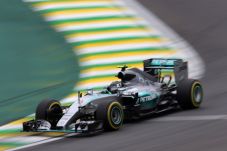 Rebut Pole Position...