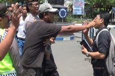 Aksi Pekerja Tambang...