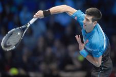 Djokovic Menang Telak...
