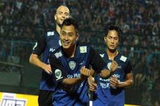 Singo Edan Terkam PBR