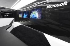Rencana Microsoft Menyamai...