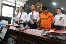 PNS Pencatut Al Habsyi,...