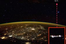 Astronot NASA Berhasil...