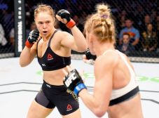 Robek Bibir, Ronda Rousey...