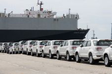 Ekspor Toyota Indonesia...