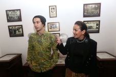 Reza Rahardian Bangga...