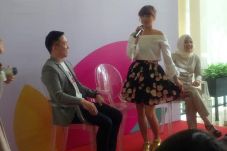 Chika Jessica Tiru Gaya...