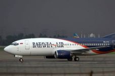Batavia Air Baru Bayar...