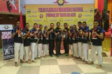Tarung Derajat Sumbangkan...
