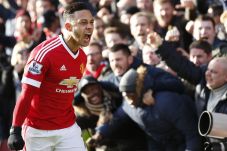 Depay Angkat United...